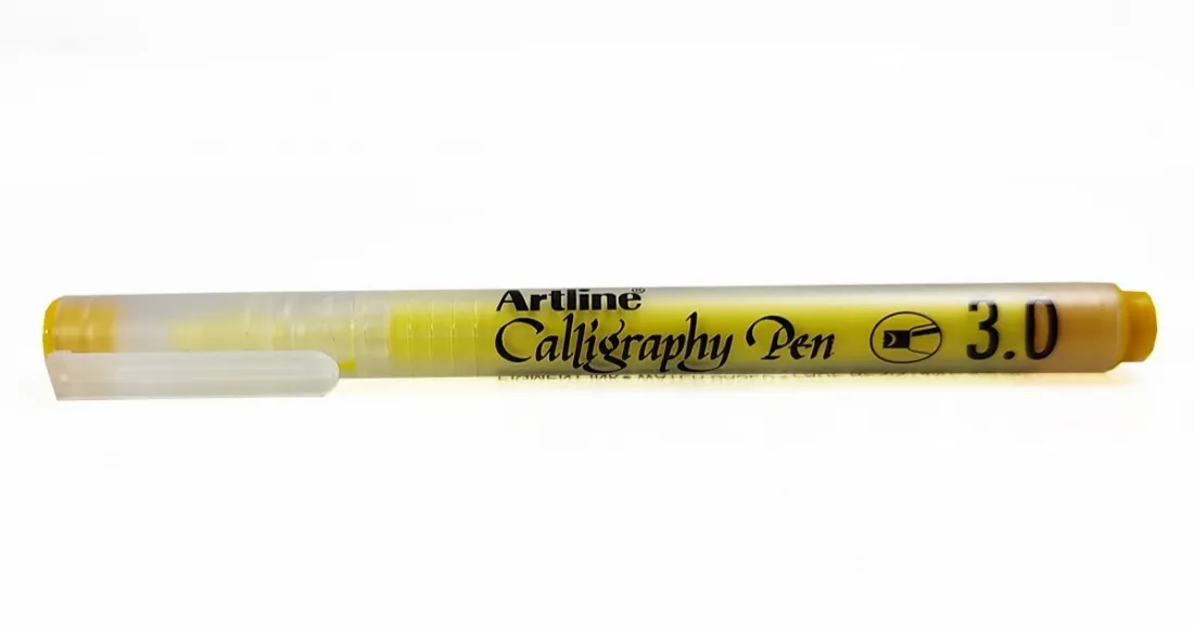 Artline Calligraphy Pen Yellow Ink Pen Tip Size 3.0 mm Pack of 1